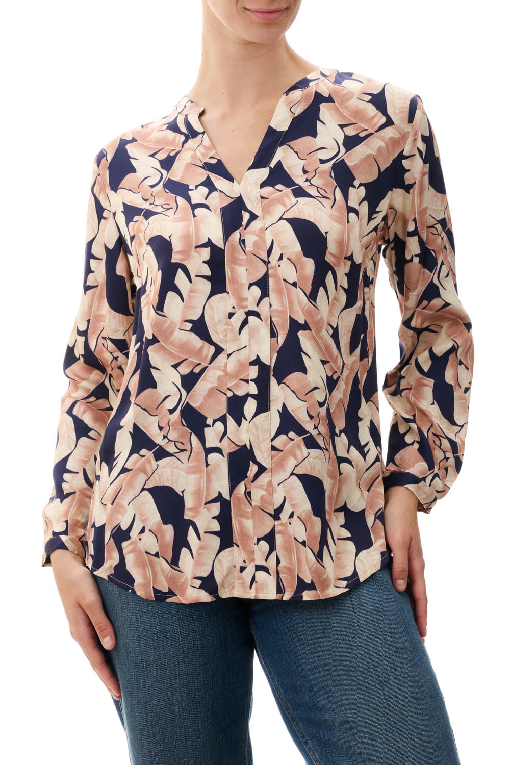 3MV40S - Summit pleat front blouse