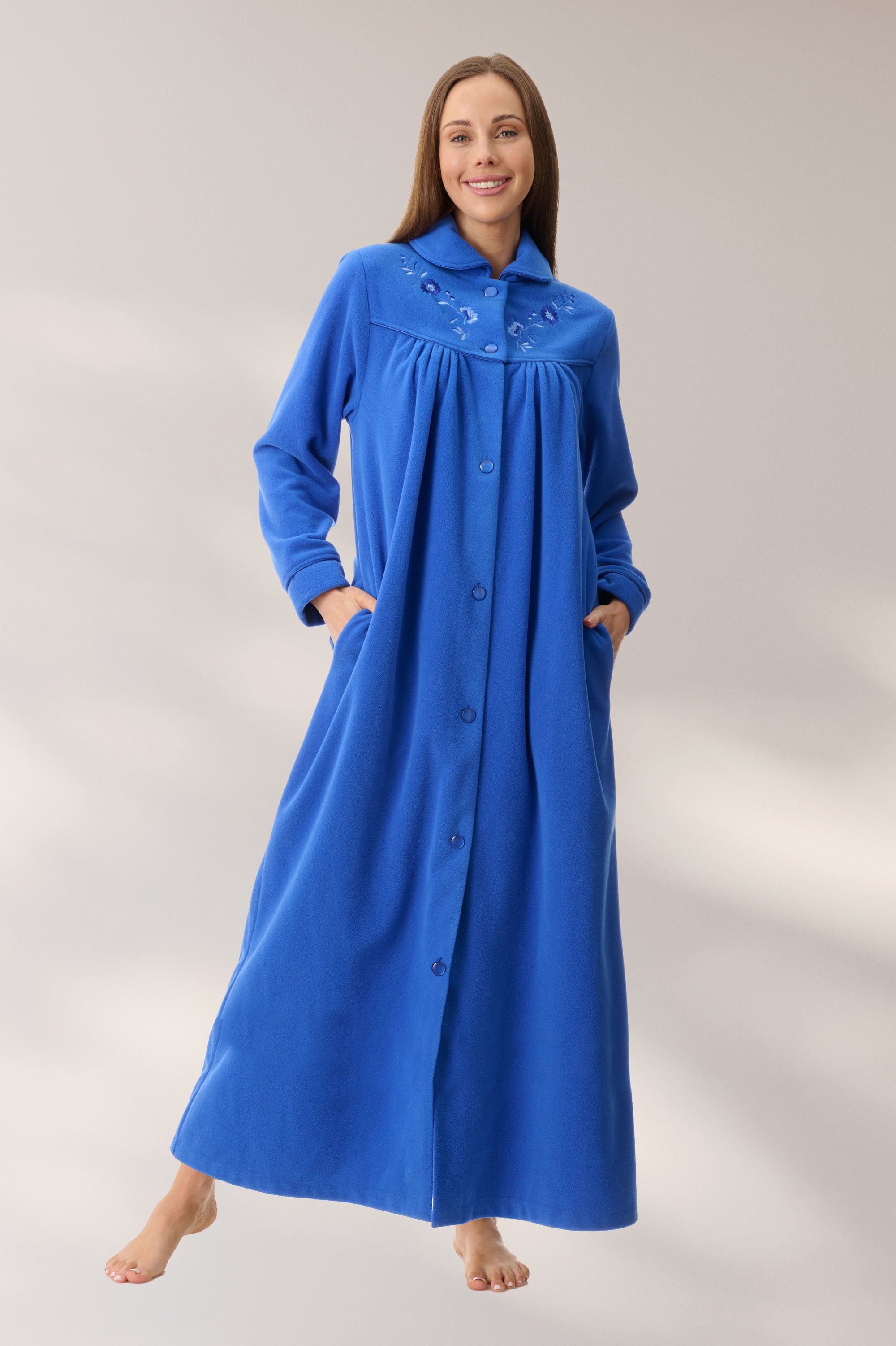 5GB89 - Long button gown