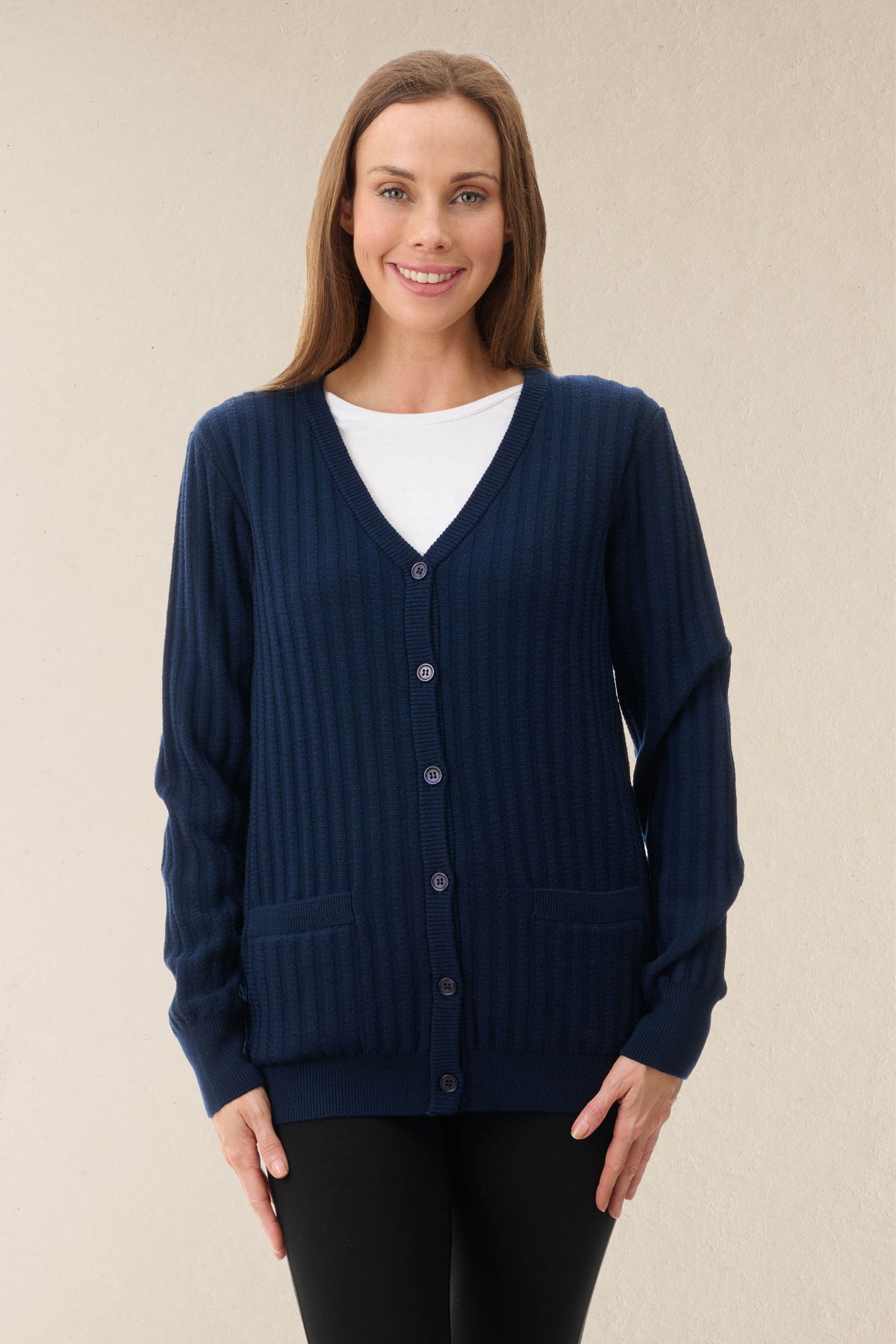 5WL511 - V-neck cabled cardigan