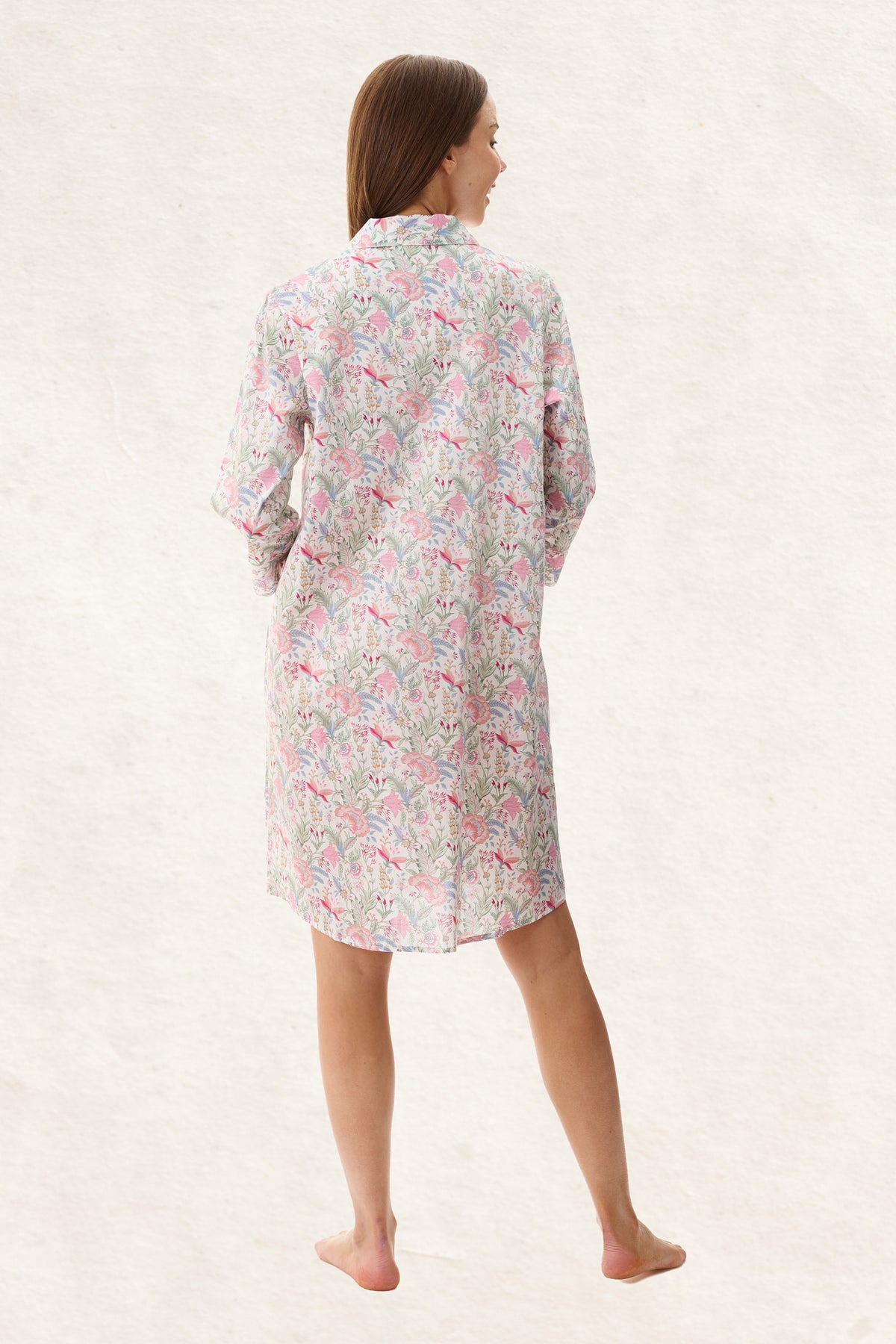 6AC03V - Viviene Short Sleepshirt