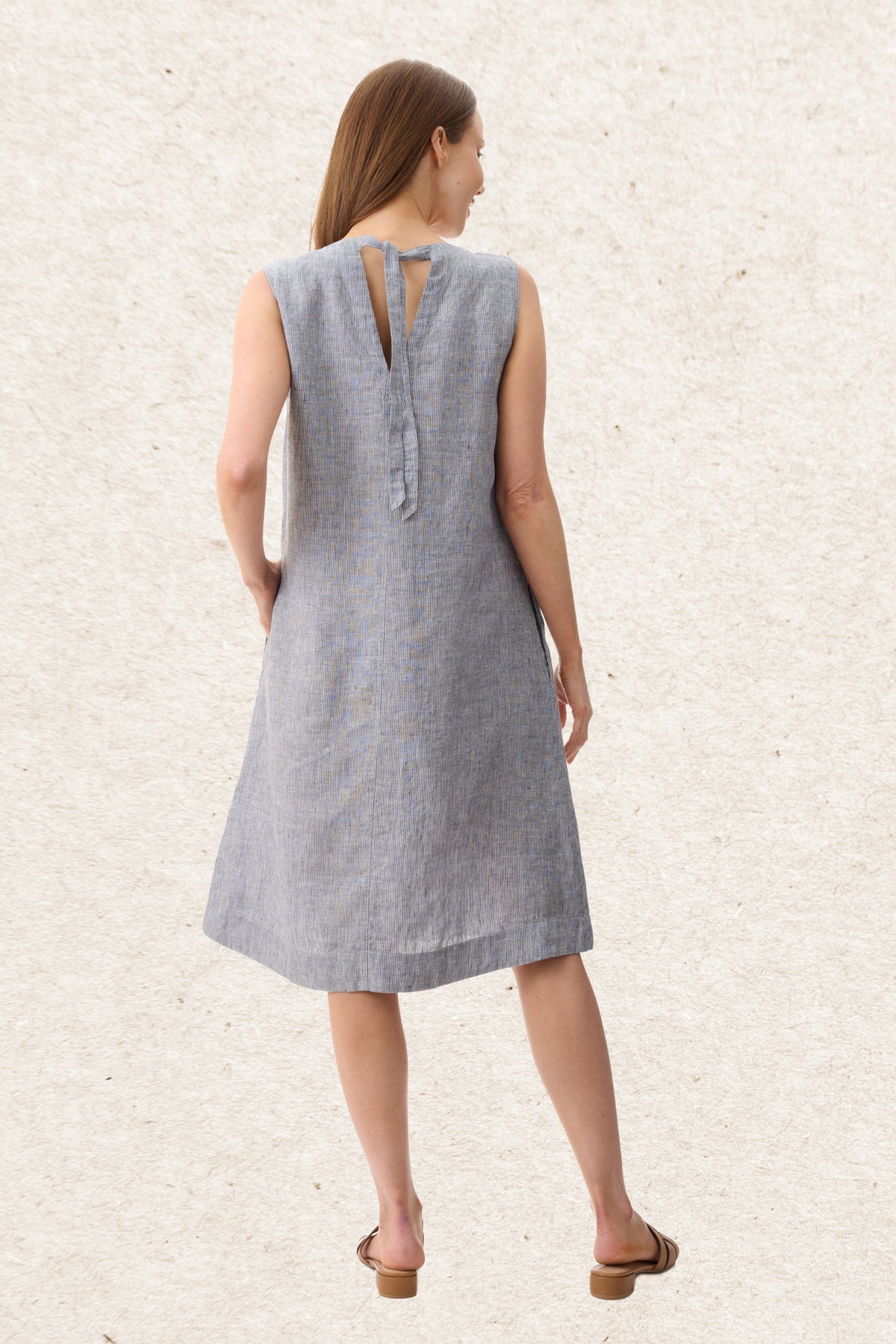 6AL72S - Sunflower linen dress