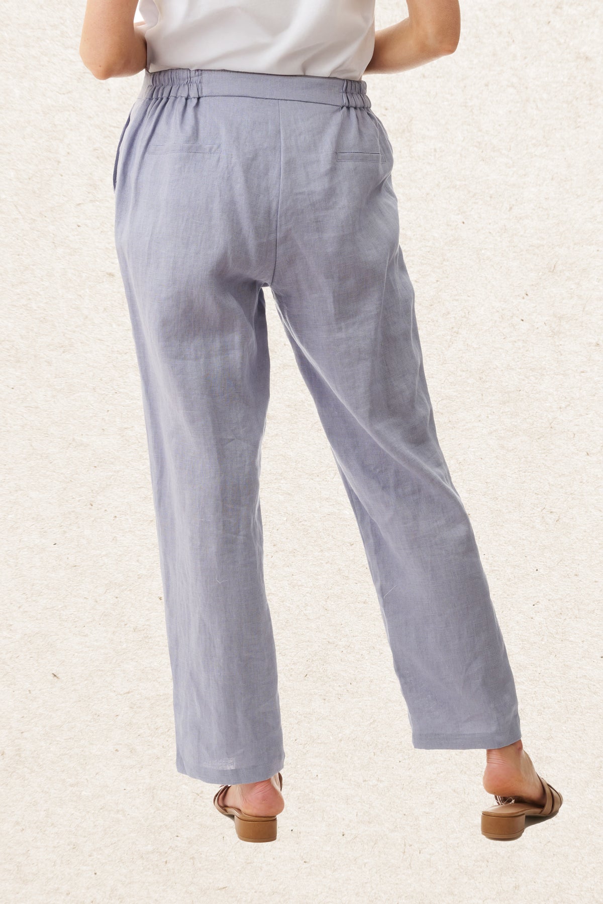 6AL79 - Seamed linen pant