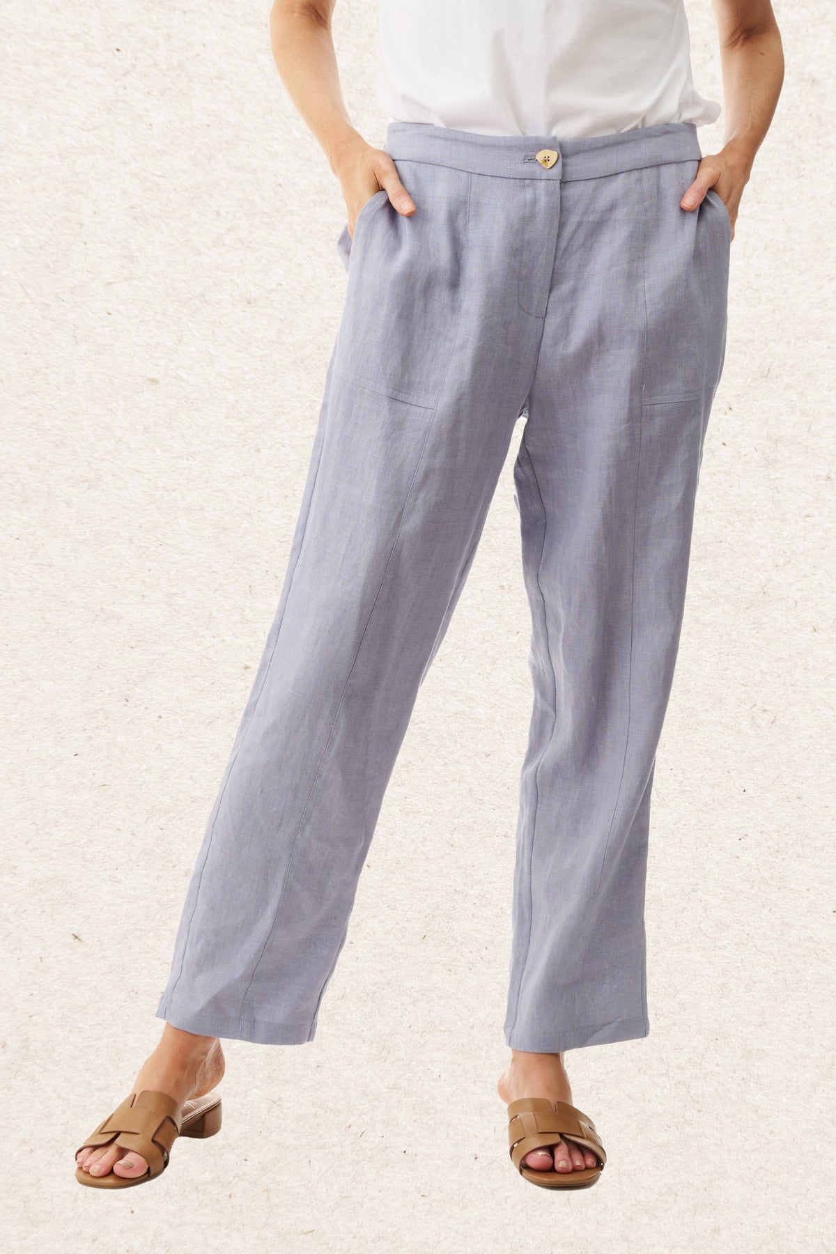 6AL79 - Seamed linen pant