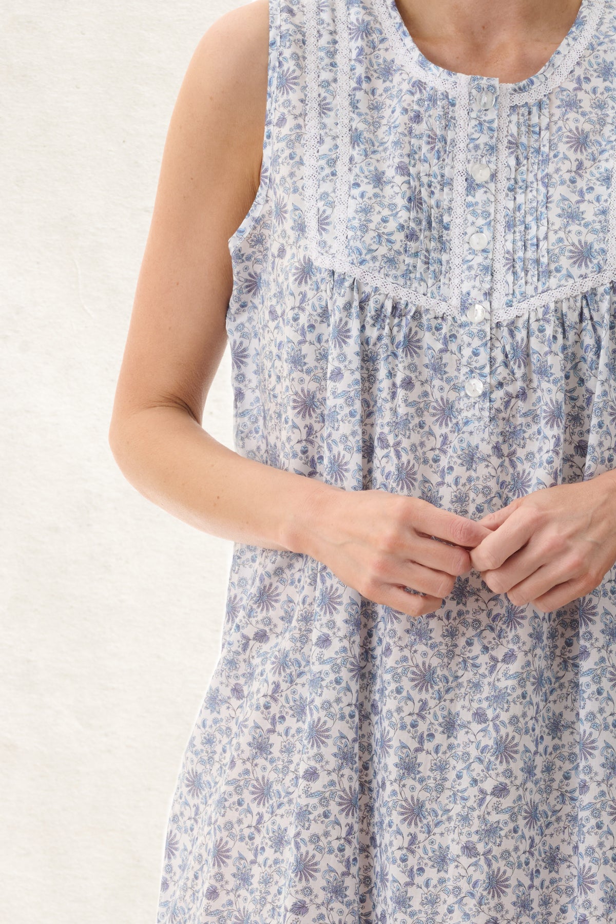 6BV46A - Astrid Sleeveless Short Nightie