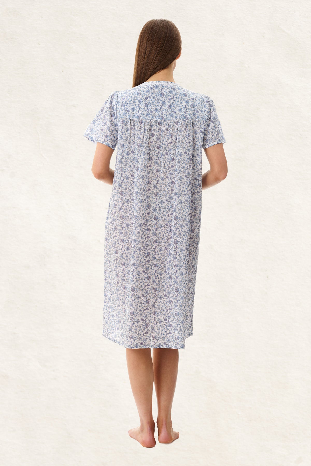 6BV47A - Astrid Short Sleeve Short Nightie