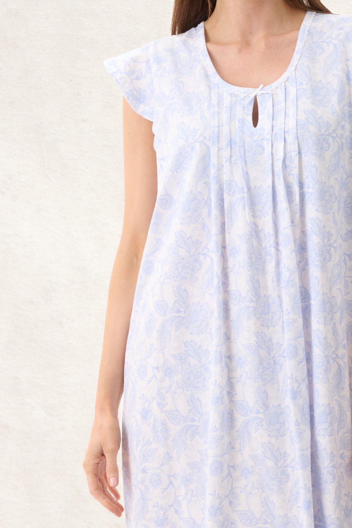 6LP81W - Wesley Flutter Sleeve Short Nightie