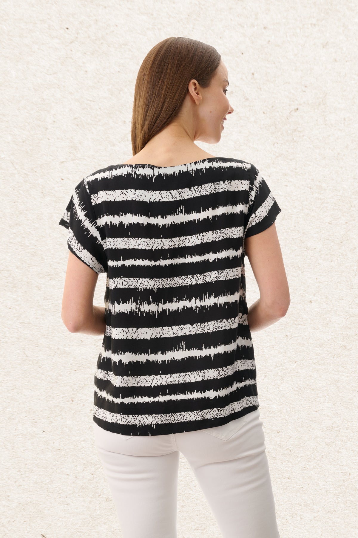 6MR110V - Valley print top