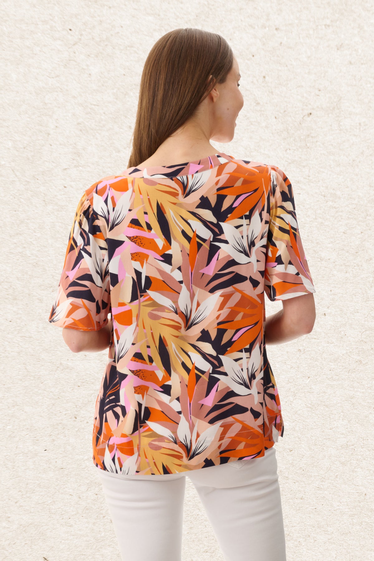 6MR79D - Date flounce sleeve top