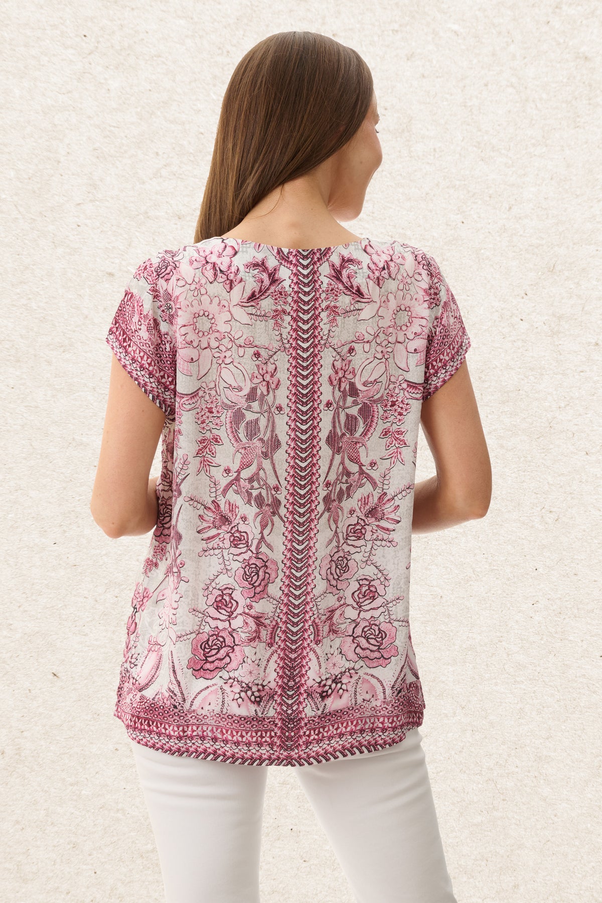 6MV99P - Peony print top