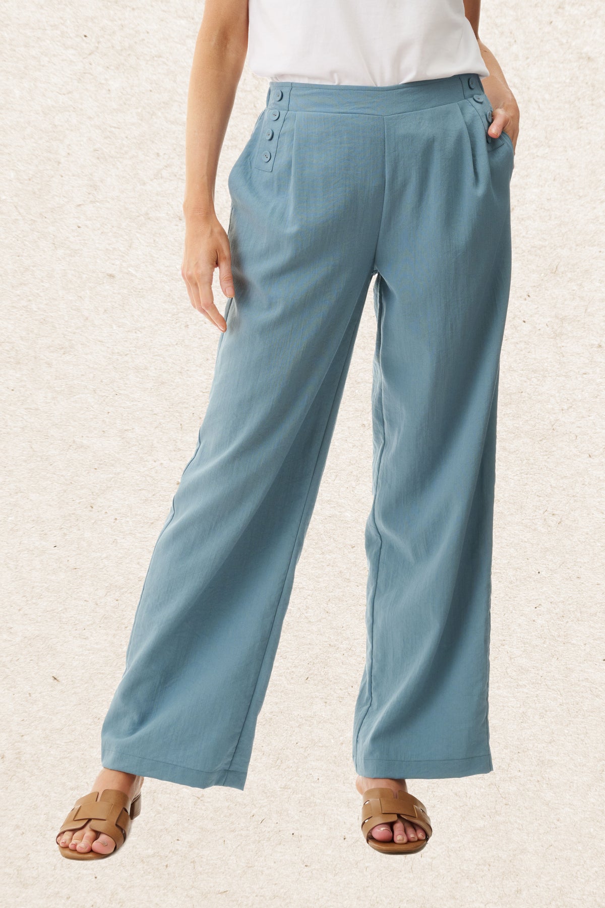 6RL74 - Button detail pant