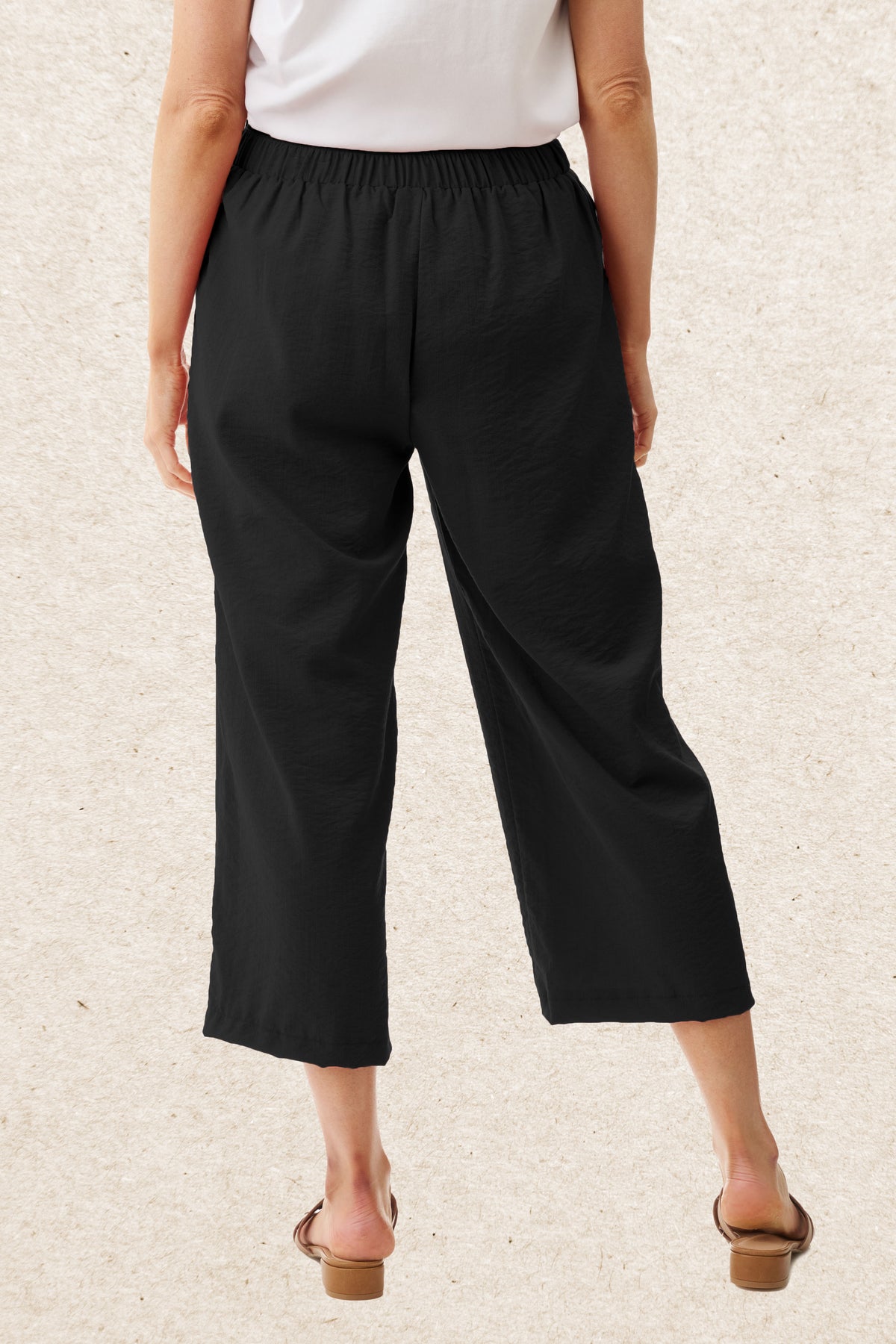 6RL75 - Crop button detail pant