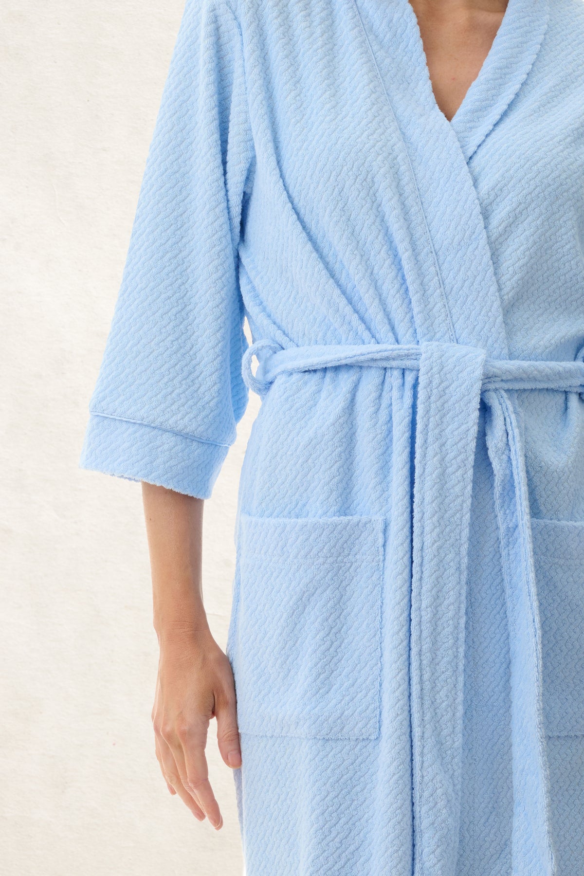 6TY75 - Jacquard Short Wrap