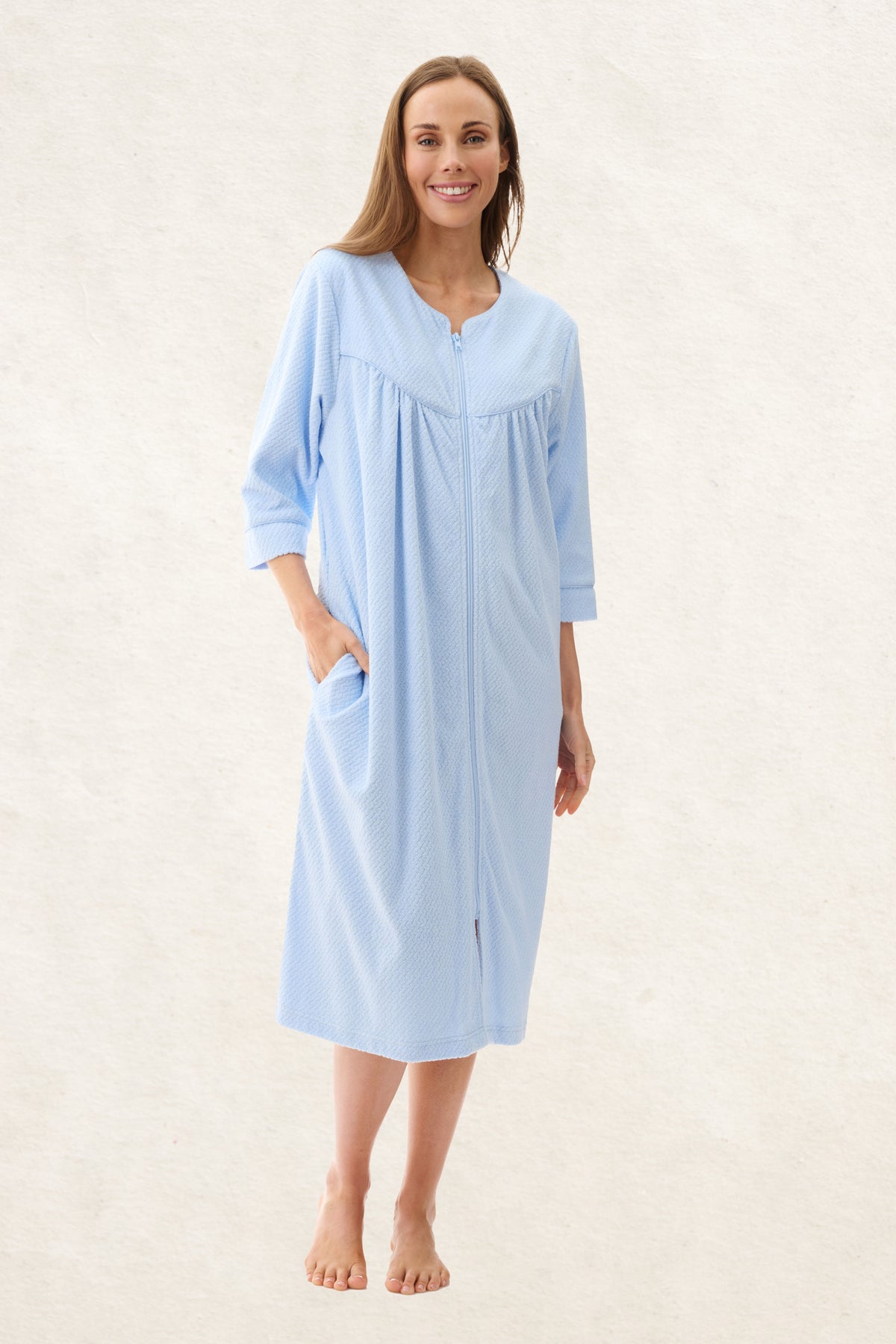 6TY87 - Jacquard Zip Up Short Gown