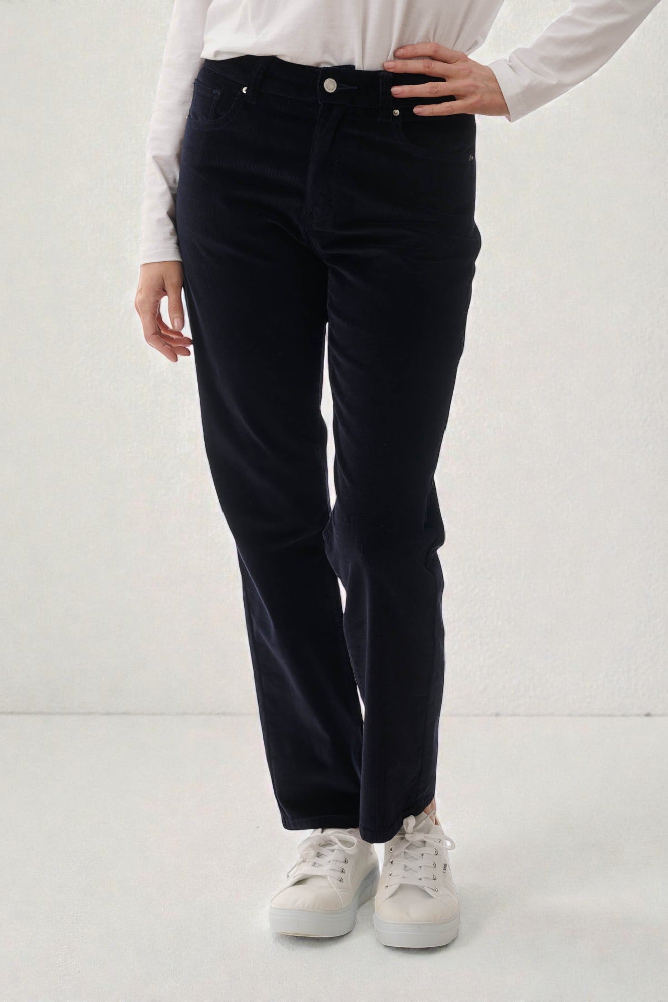 7CI111 - Corduroy jean