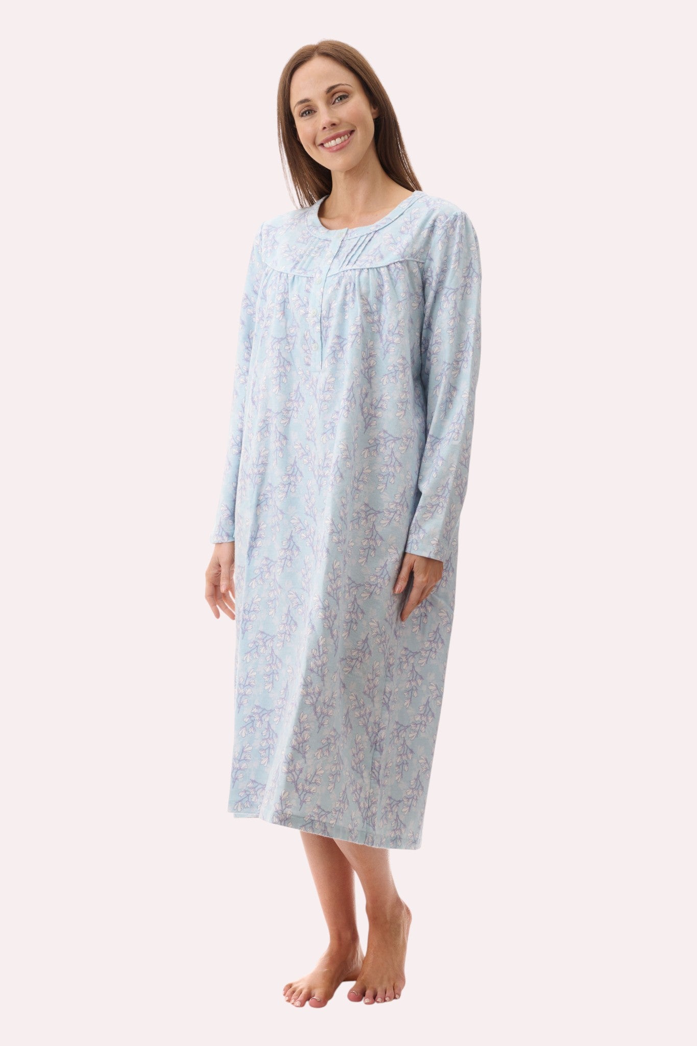 7FL98J - Jamie mid nightie