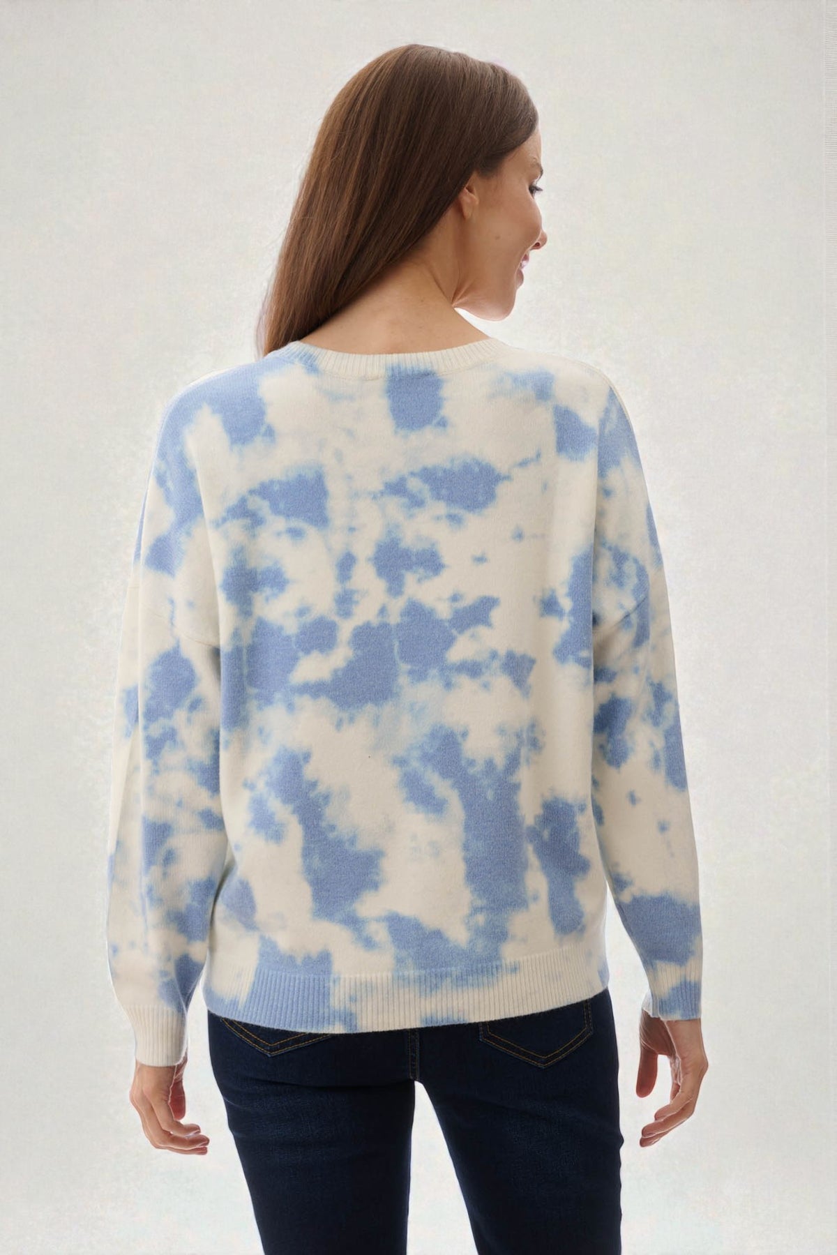 7VP84 - Cloud jumper