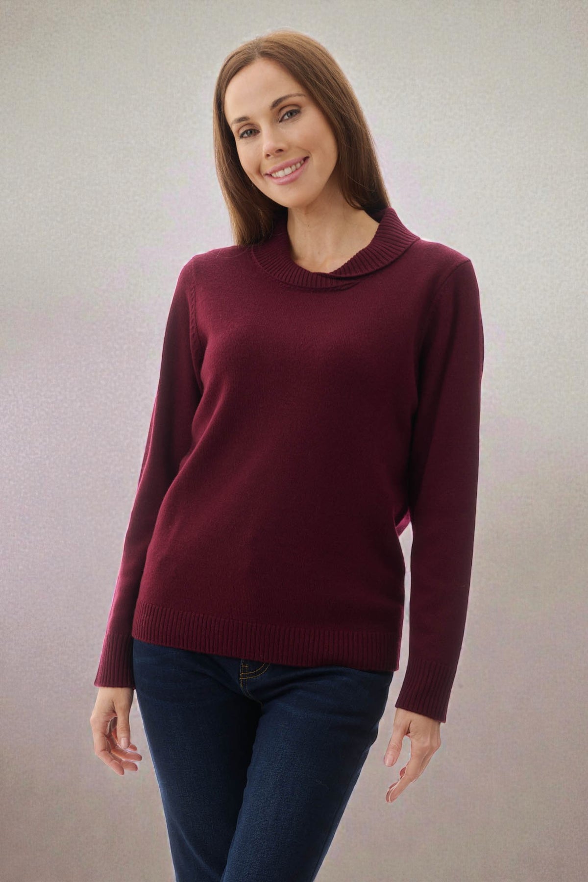 Crossover neck jumper