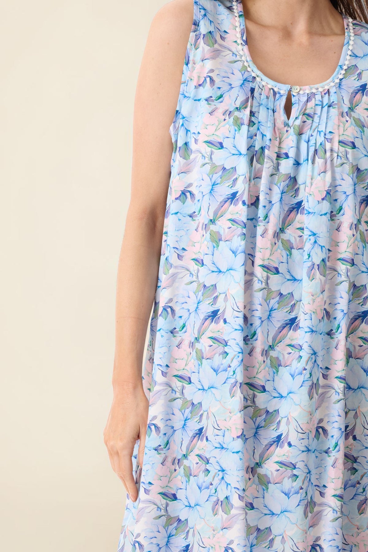 Bari Sleeveless mid length nightie