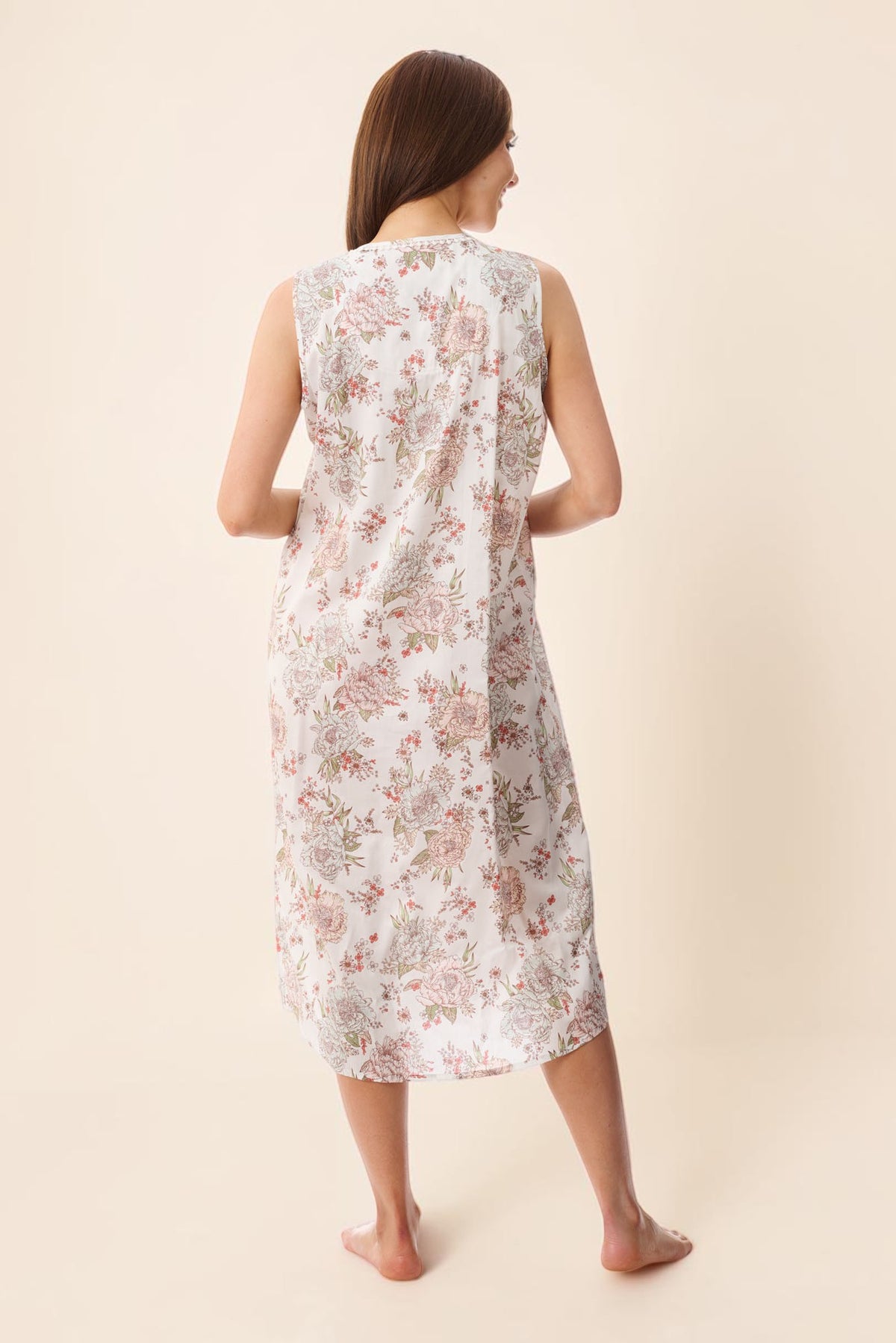 Dolce Sleeveless mid length nightie