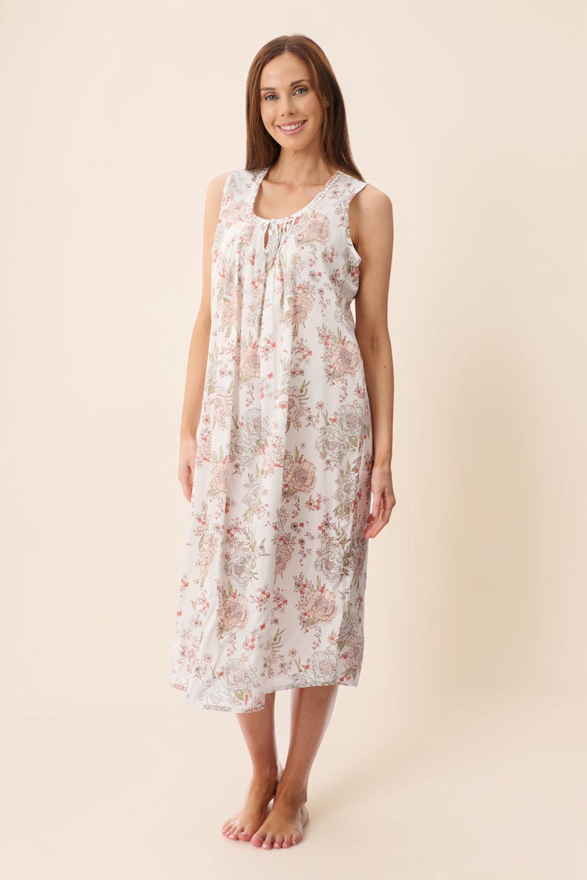 Dolce Sleeveless mid length nightie