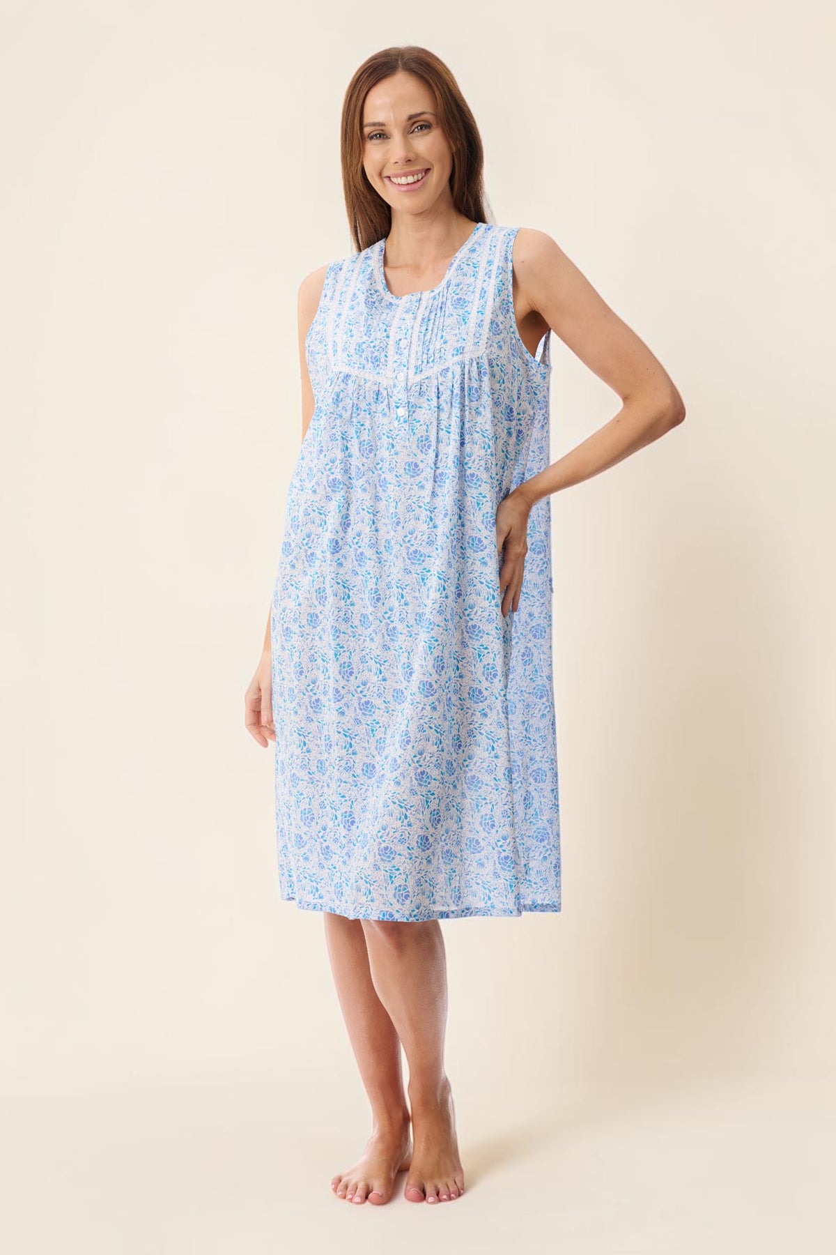 Jenne Sleeveless short nightie