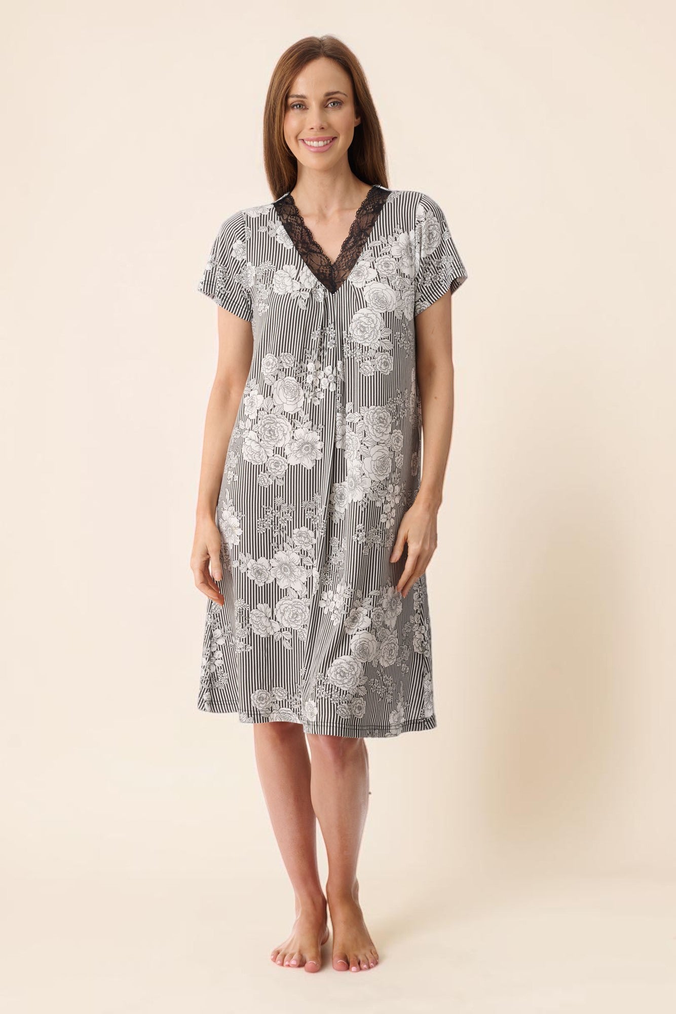 Uzzano Short sleeve short nightie