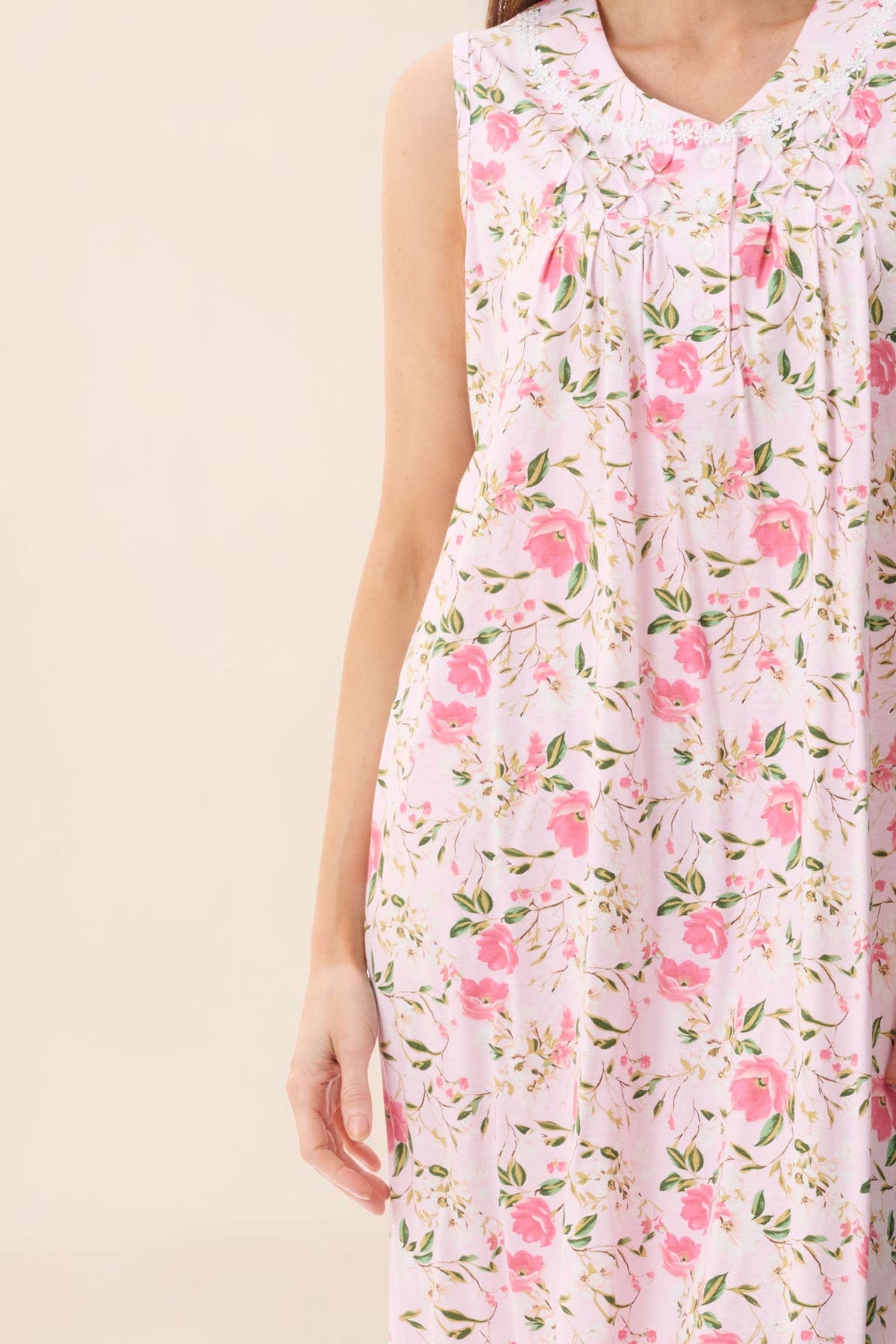 Ferrara Sleeveless short nightie