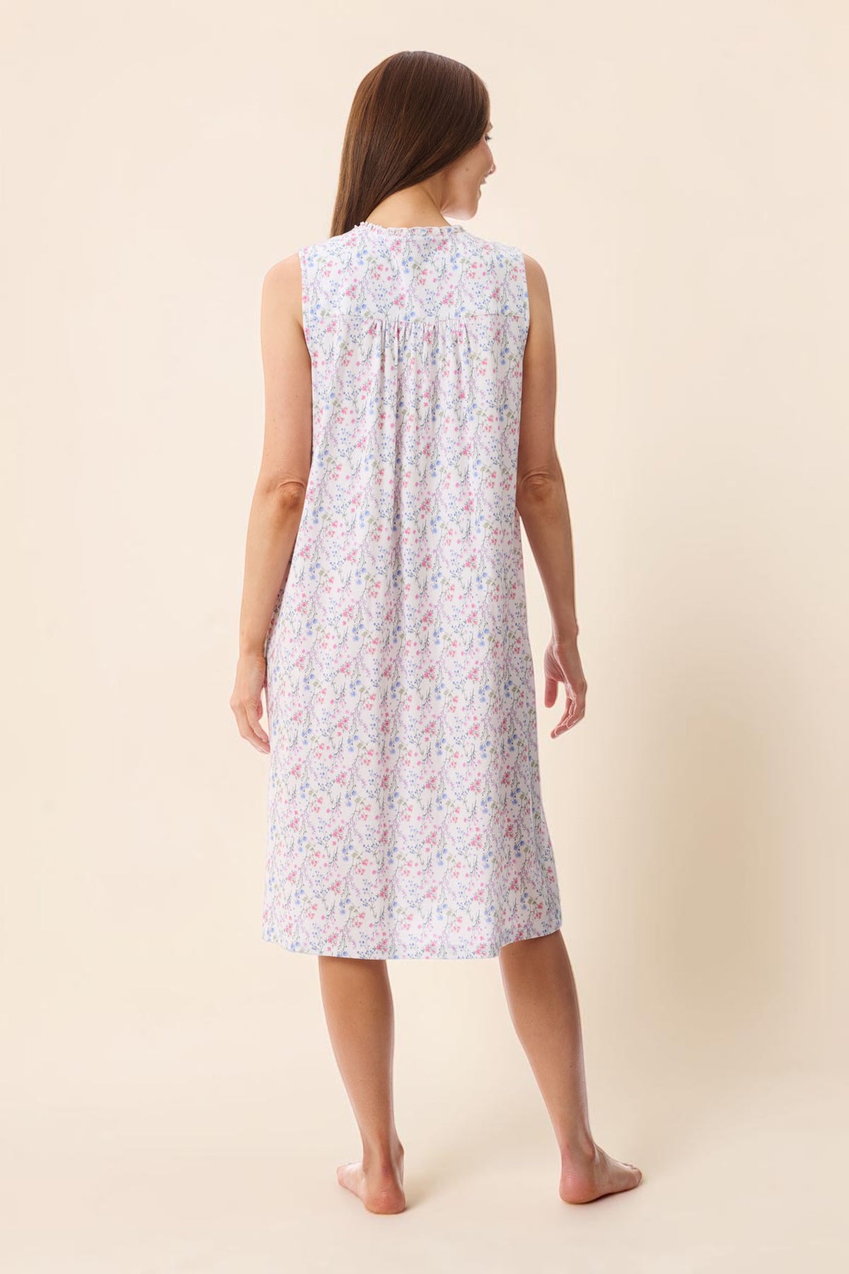 Biella Sleeveless short nightie
