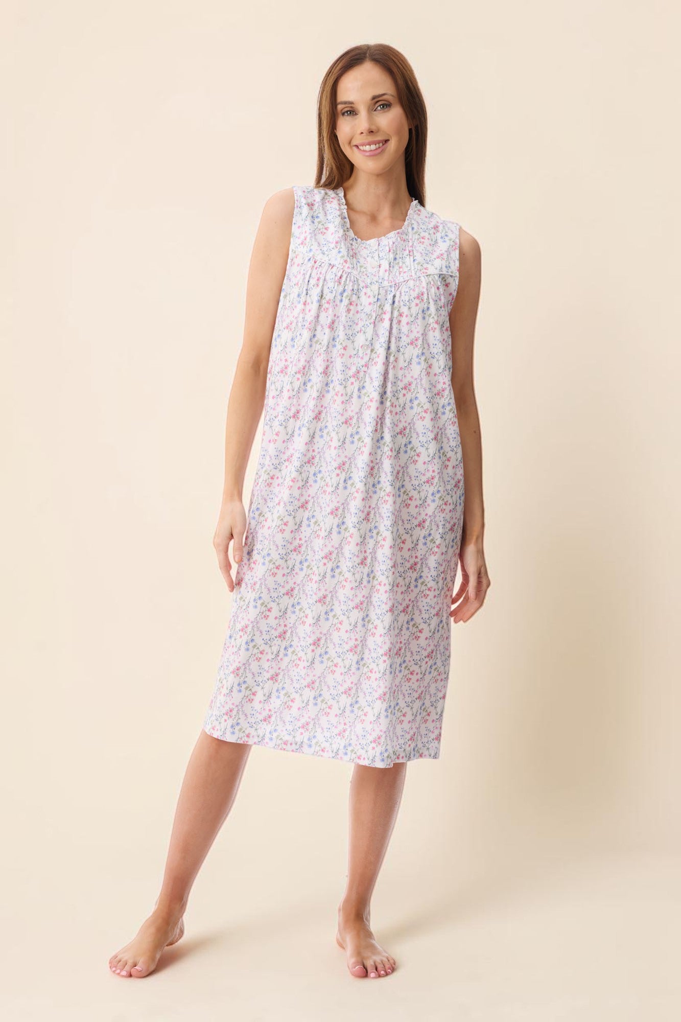Biella Sleeveless short nightie