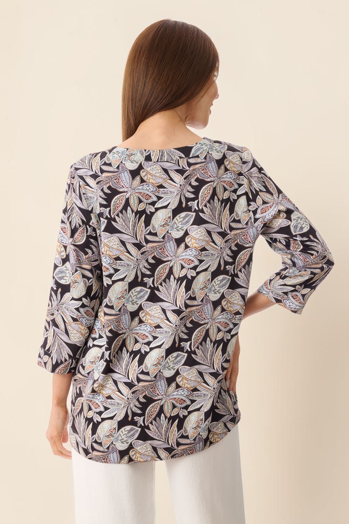 Delta 3/4 sleeve pop over