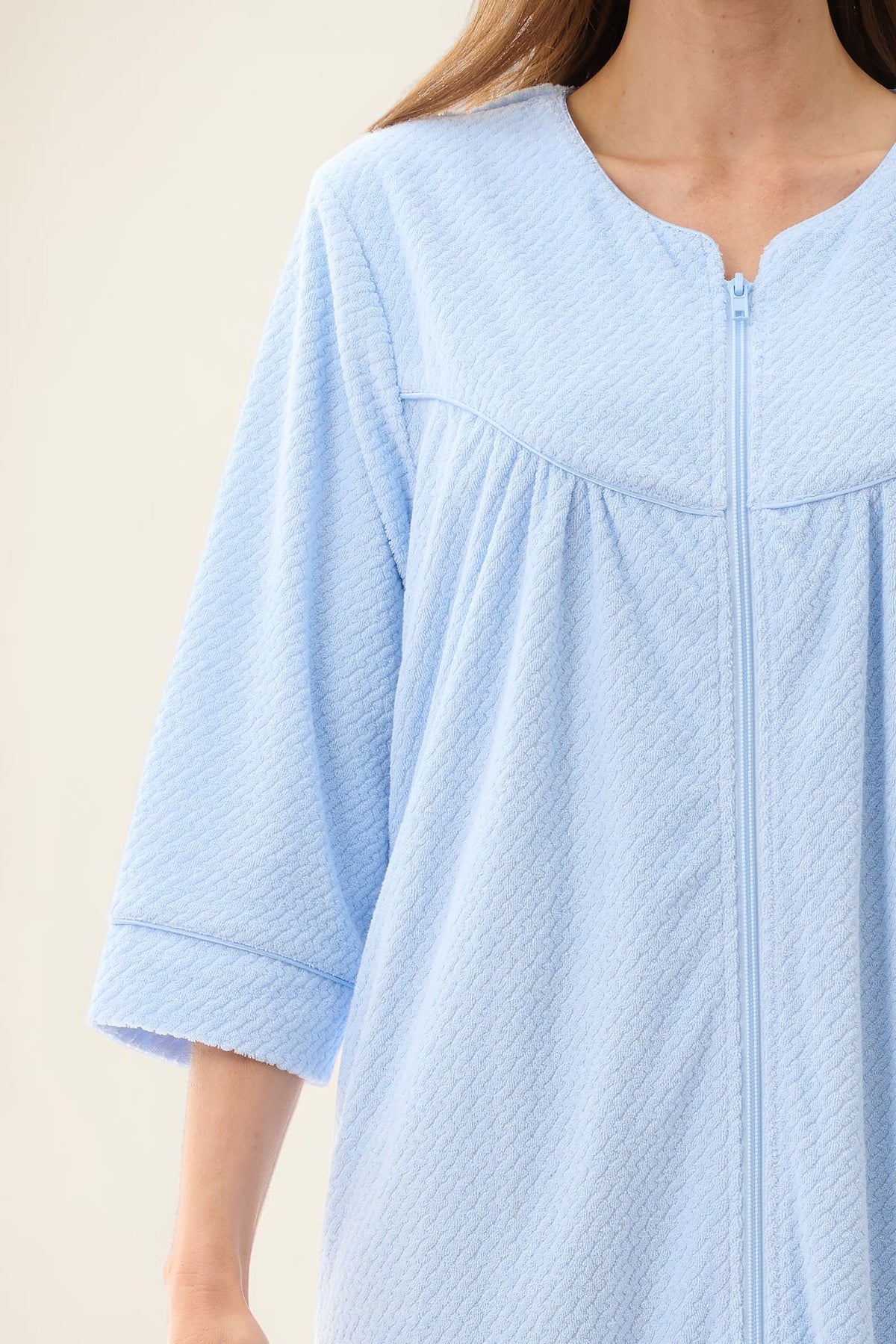 Jacquard Zip Up Short Gown