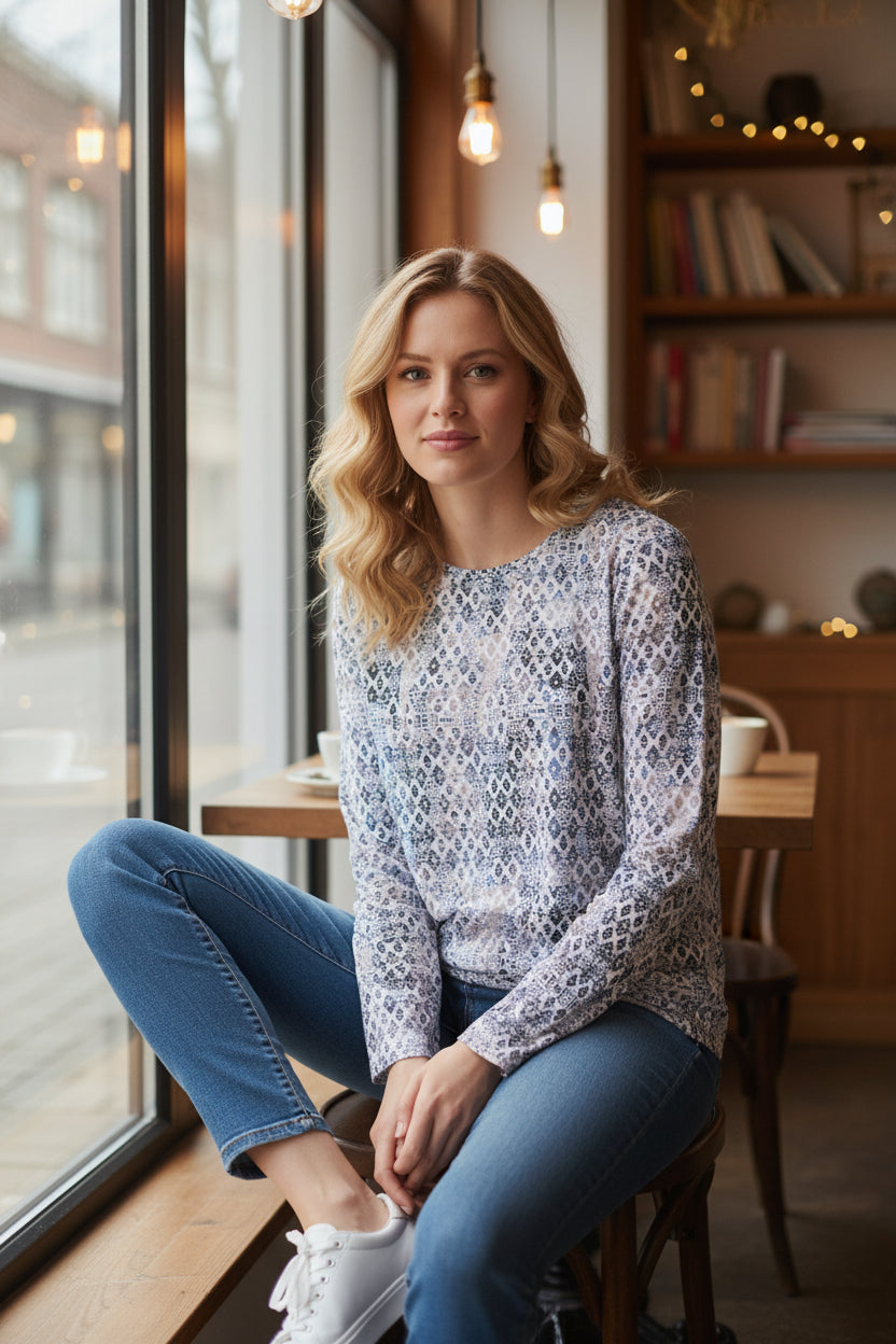 7LY59T - Taylor print top