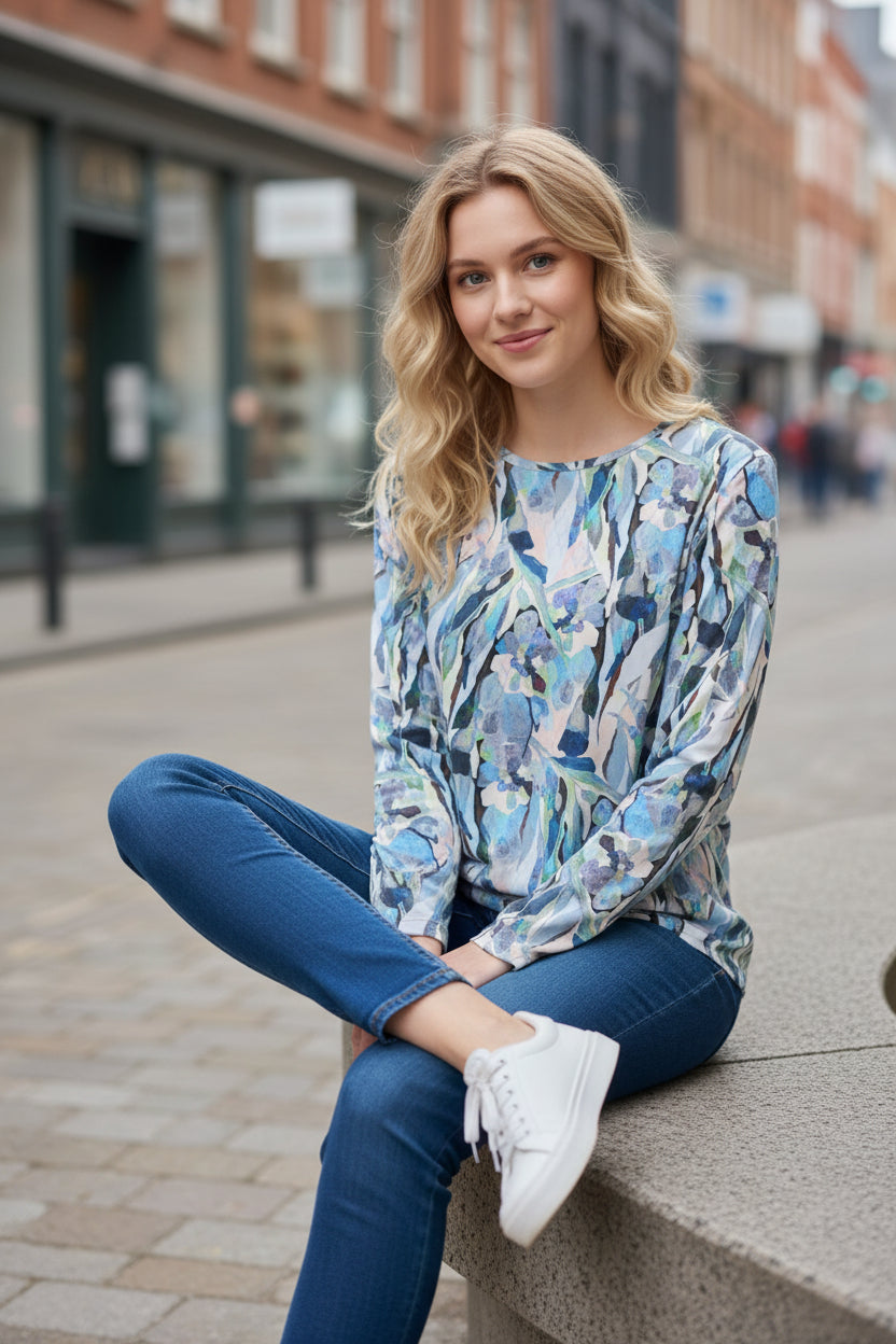 Hughes rope neck top